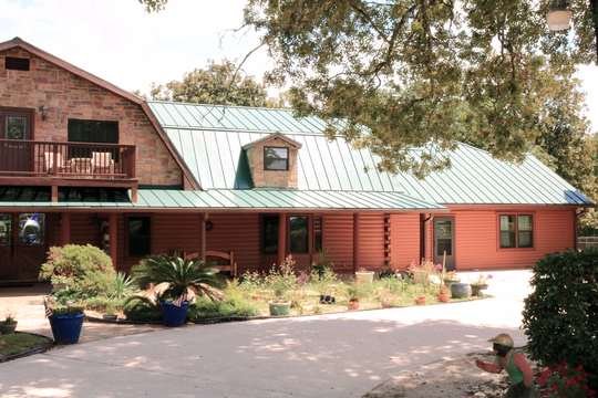 George Jones’ two-story log home